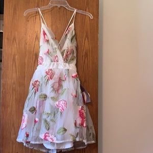 Simply Dresses Embroidered White Party Dress